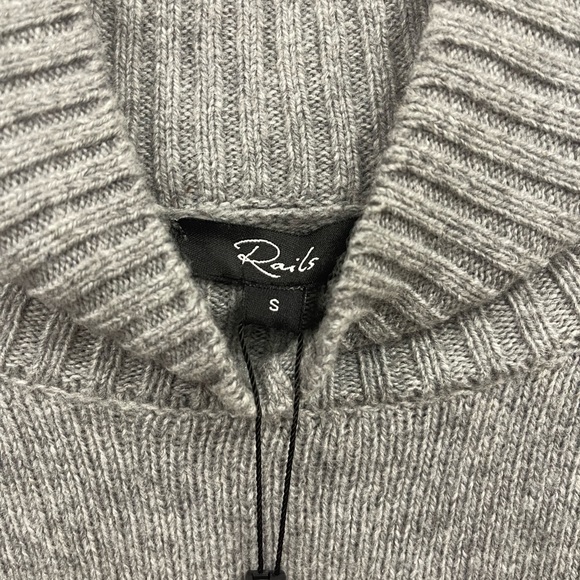 Rails Mila Sweater Dress in Heather Grey NWT - Picture 7 of 10
